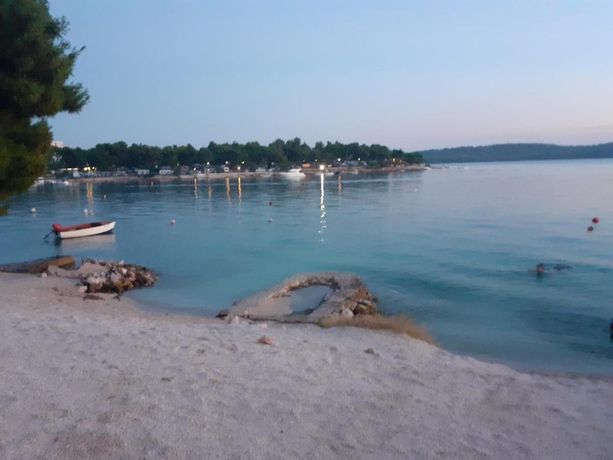 Apartman Antonio Trogir Exterior photo