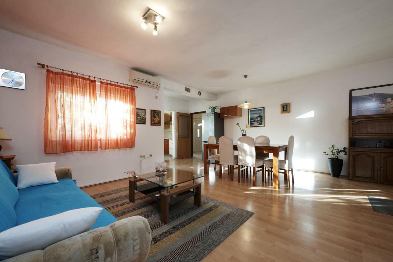 Apartman Antonio Trogir Exterior photo